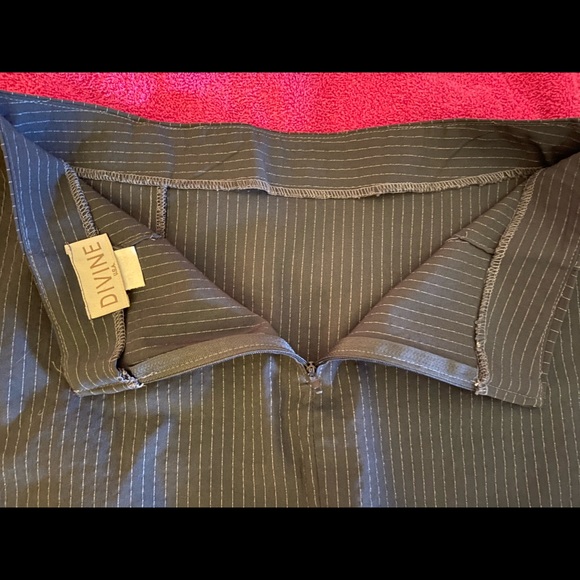 Women’s Grey Pin Stripe Mini Skirt - Picture 4 of 8